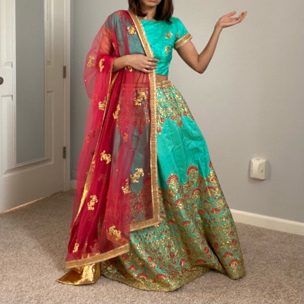 Indian Bollywood lehenga